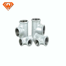 China supplier black heart malleable iron pipe fittings reducing Tee